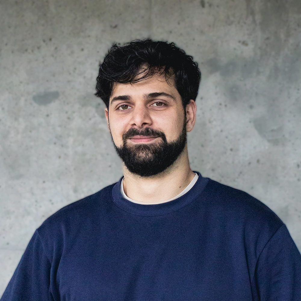 Giorgi Giorgobiani, Builders Studio