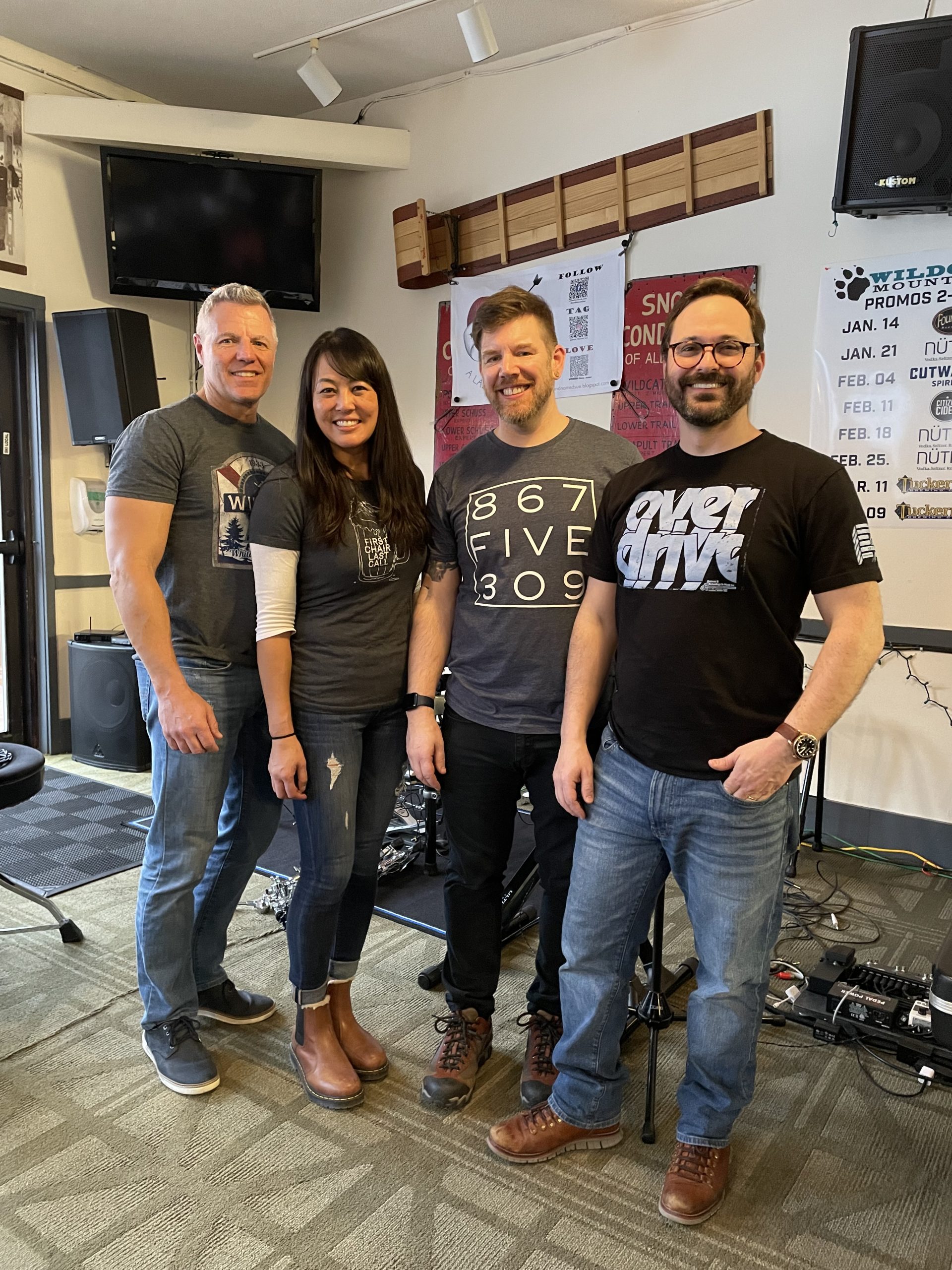 Live Music at Michael's Harborside: Lazy Susan