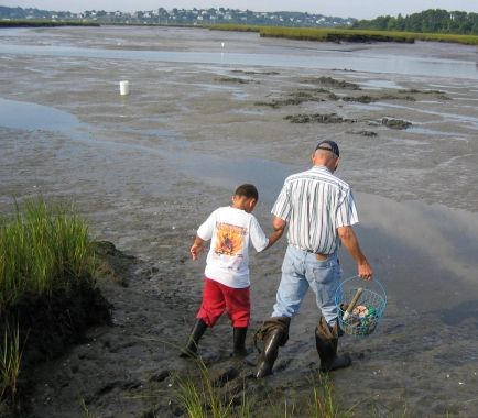 Trails & Sails: Learn to Clam: Led by refuge ranger and expert clammers from Backcountry Hunters and Anglers - Materials provided - Boots recommended. (Ages 12+) Registration & Rowley Permit Required..