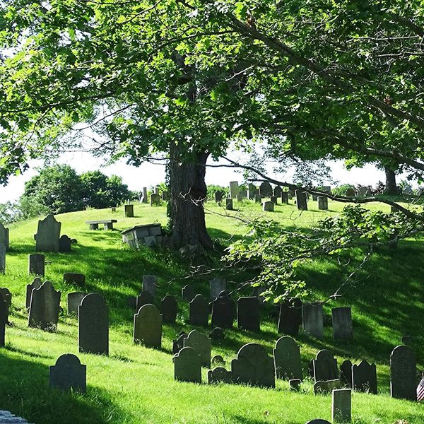 Historical Walk in the Old Hill Burying Ground in Newburyport with Ghlee Woodworth, in honor of the 250th anniversary of the Road to the American Revolution