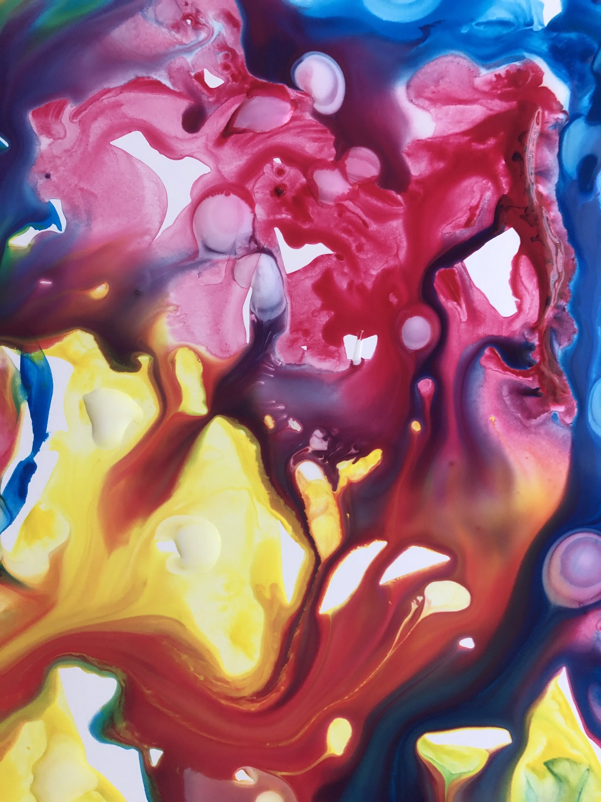 Color Theory with Jessica Murr: Students will work with the three primary colors plus white in acrylic paint to understand and learn about color theory. 