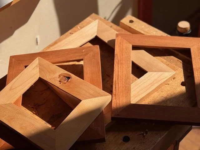 Framing Class -- create your very own custom frame! In this hands-on, beginner-friendly workshop, you’ll learn the essential steps of frame making
