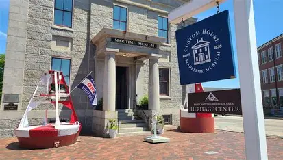 Port Preserved: How Newburyport was Saved from the Federal Bulldozer - A walking tour with John Macone (Thursdays, 5pm)