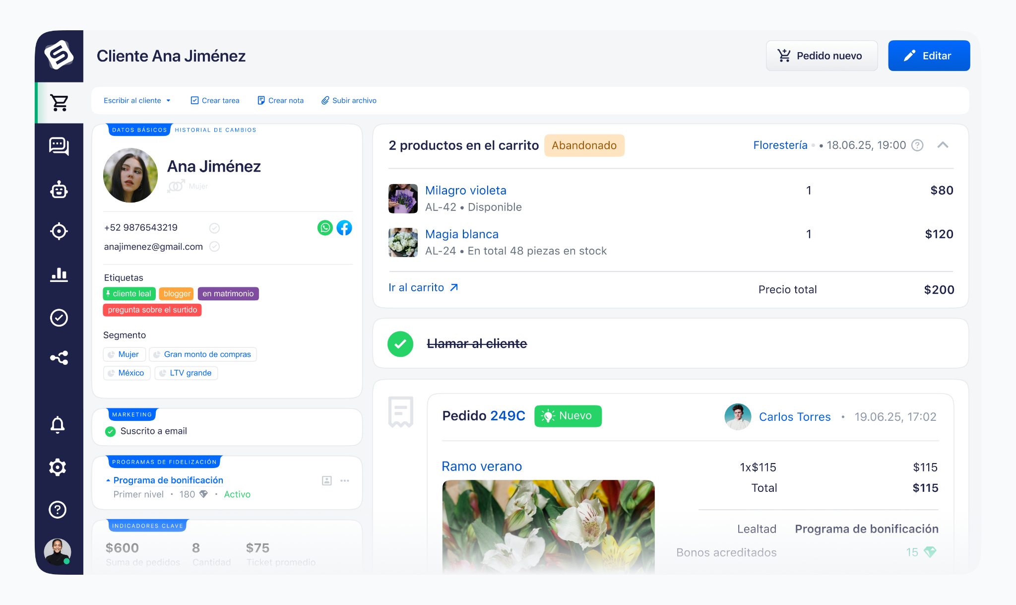 Interfaz mostrando el perfil del cliente con información detallada, incluyendo conversaciones y datos relevantes gestionados a través de Simla.com integrado con WhatsApp Business API