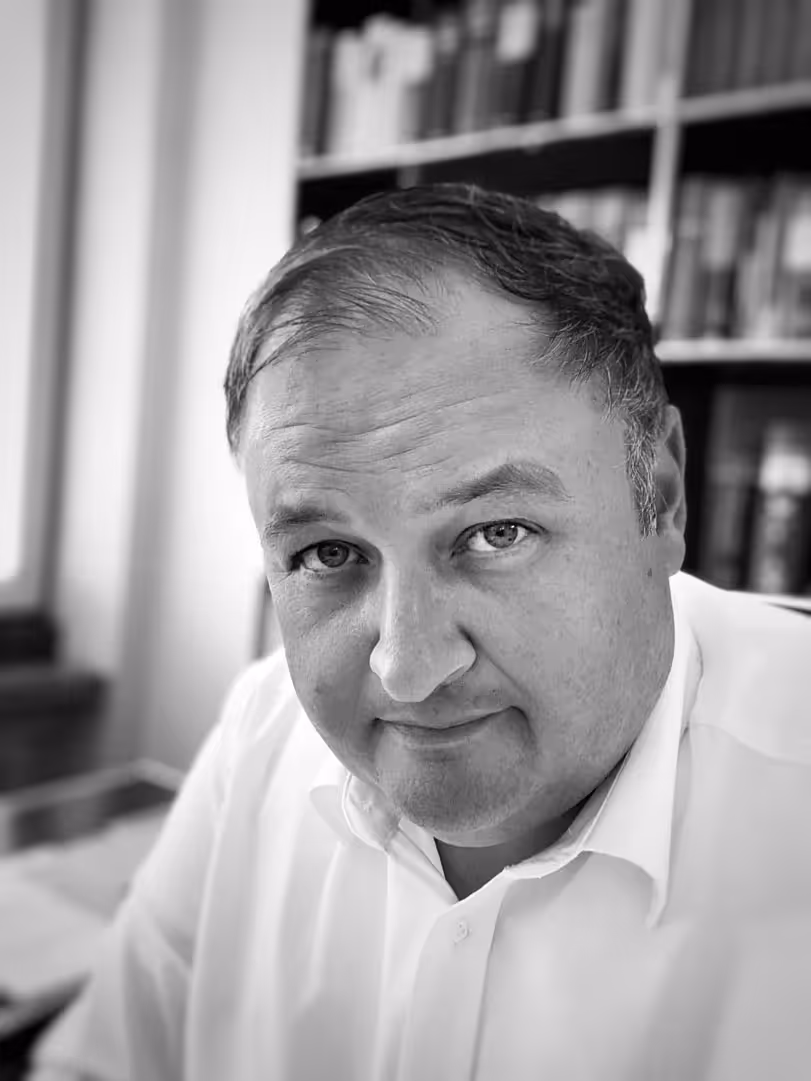 Dr. Christian Teupen