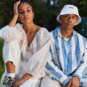 Young man and woman wearing Levi's Summer clothing