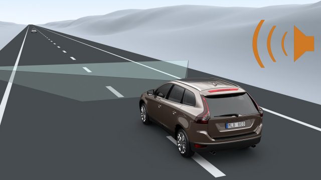 How Lane Departure Warning Prevents Accidents