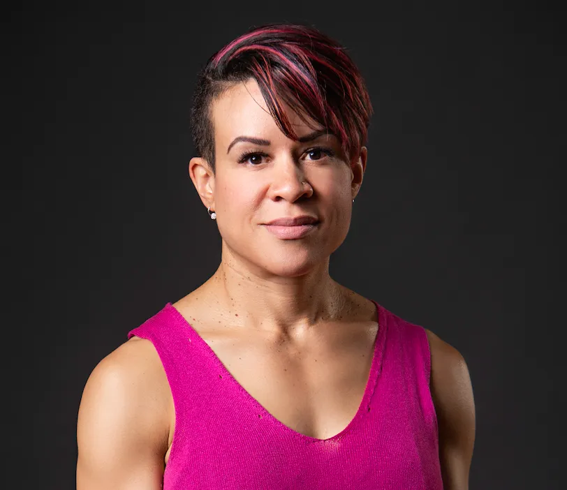 Portrait image of Lisa Huntsburg, DBT therapist