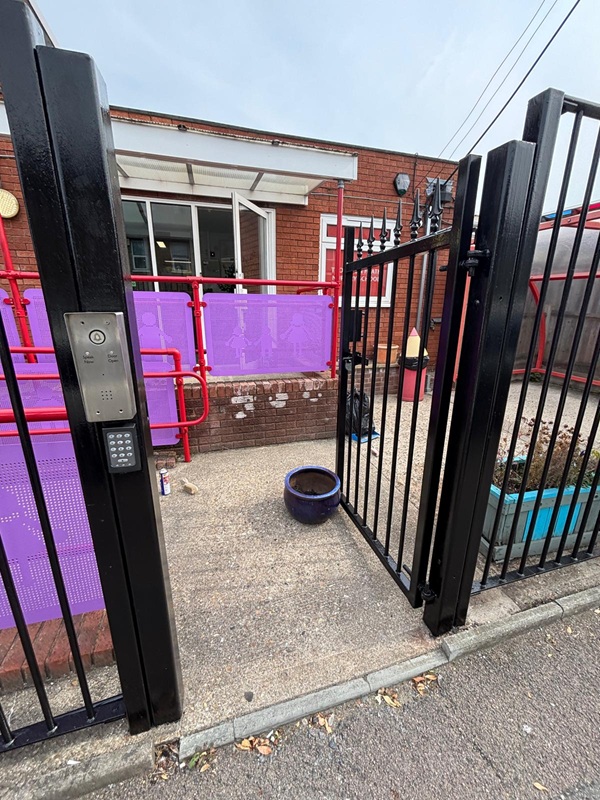 School in Crystal Palace Painters and Decorators