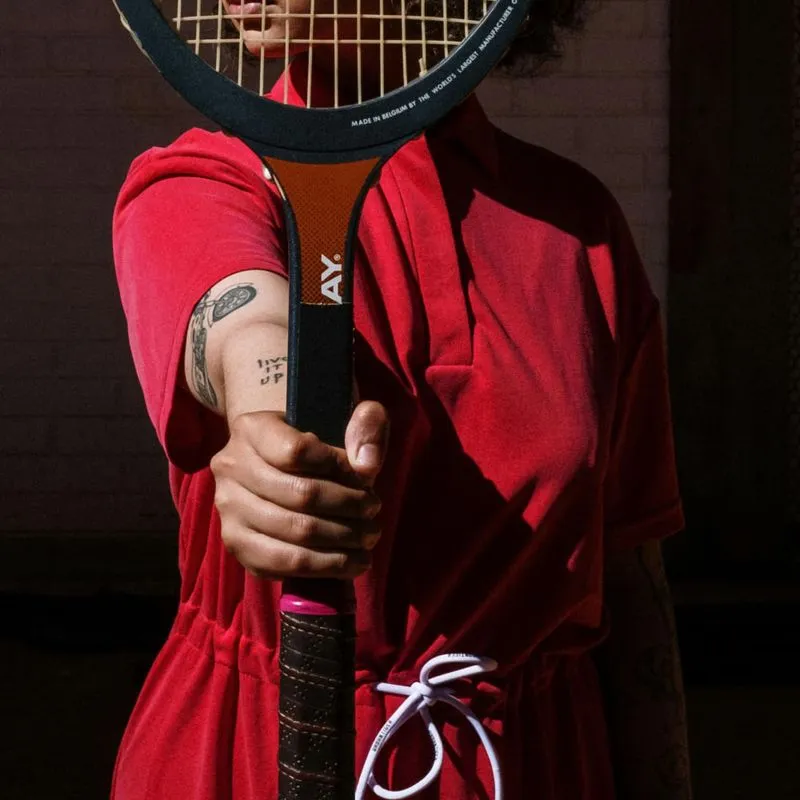 Tennisspielerin beim Schlag