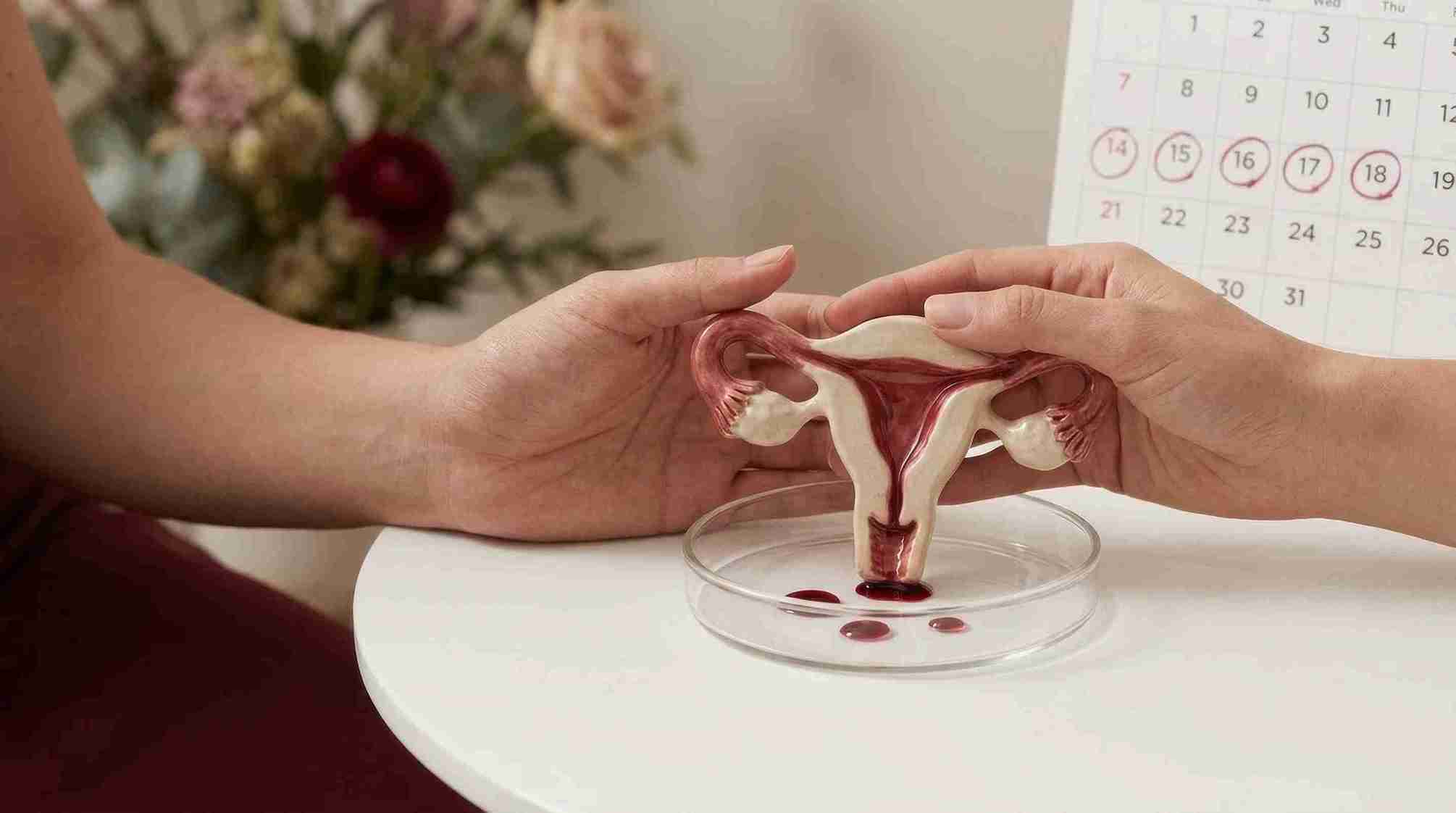 What pushes an ovarian cyst into a higher or lower O-RADS category