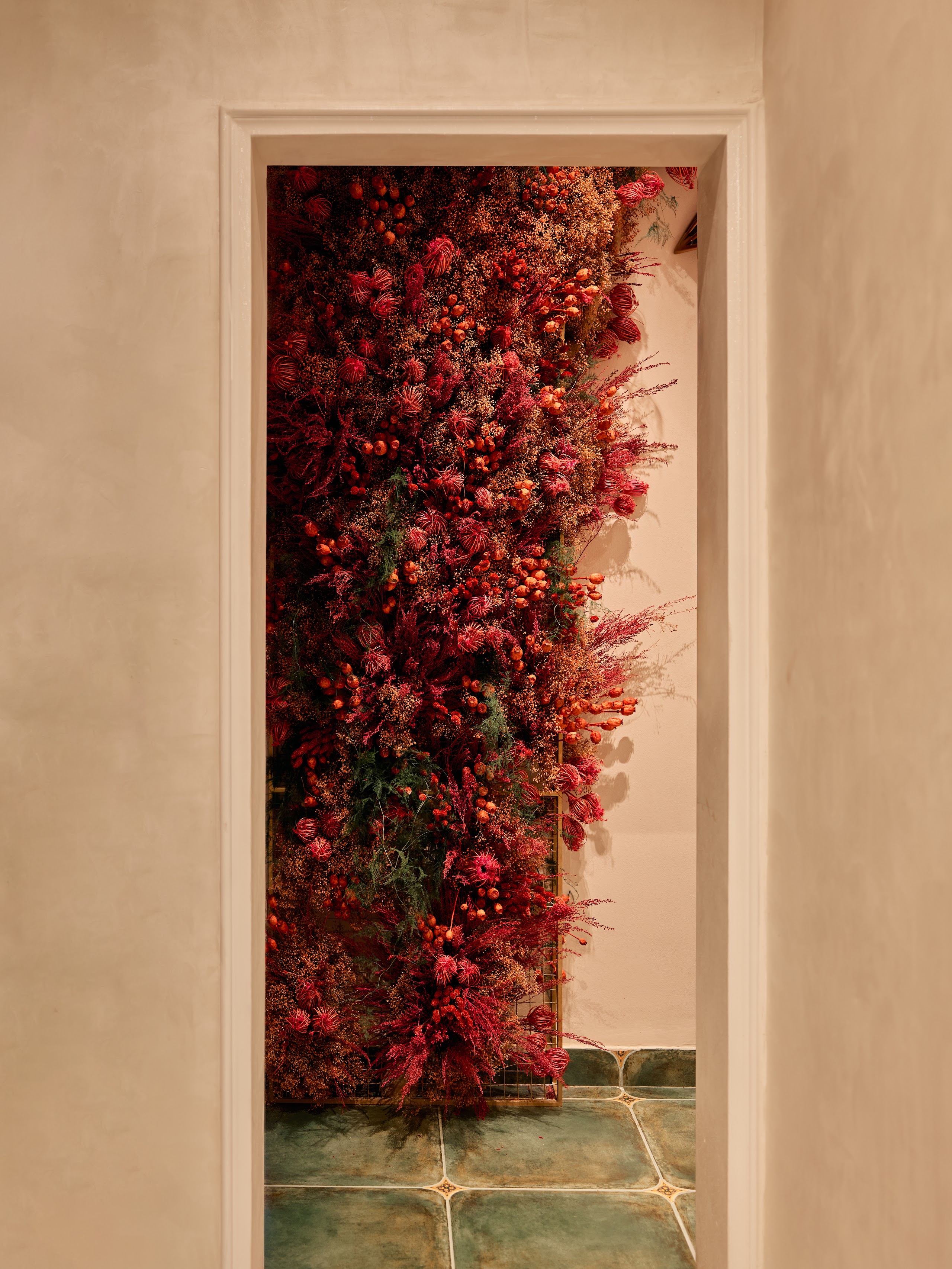 Floral styling at the Foglia d'Oro boutique, Treasure Trove