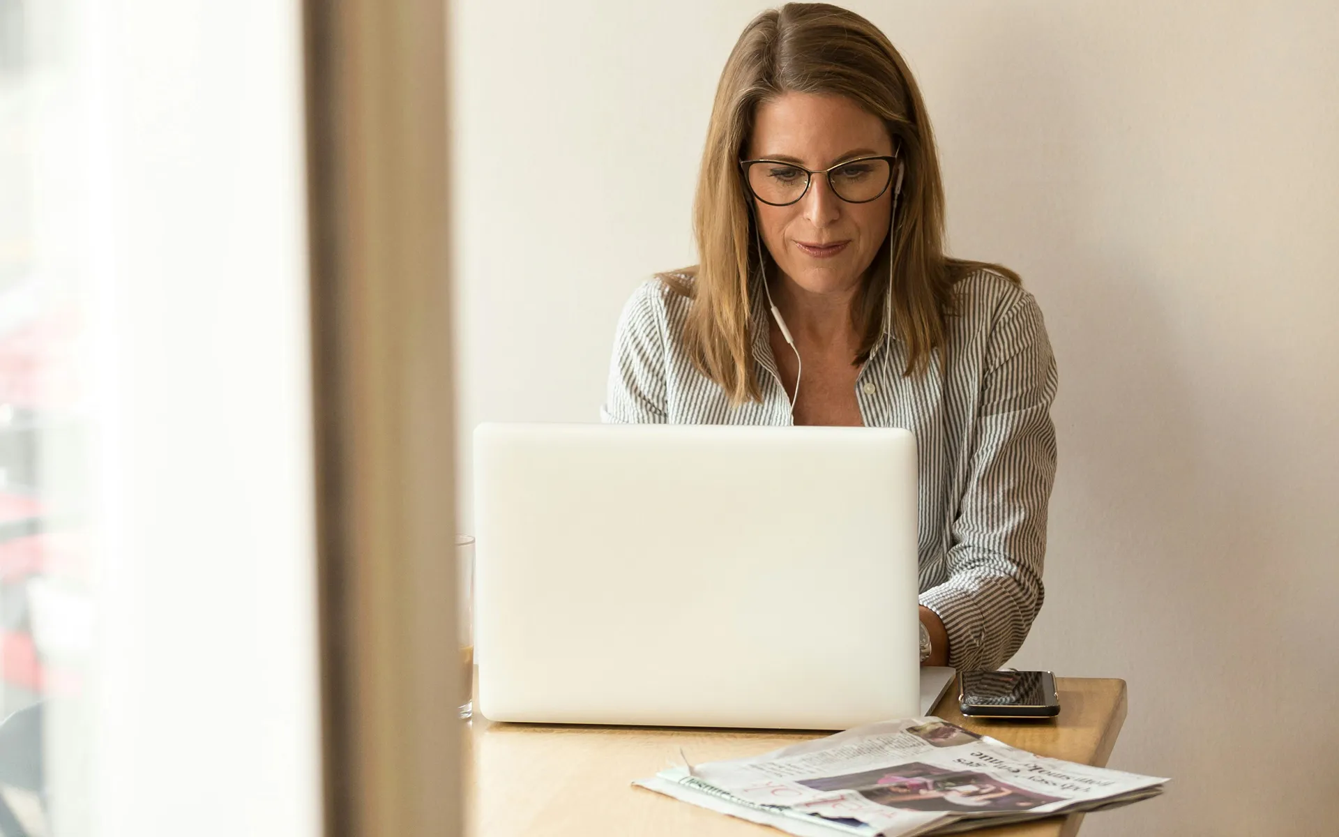 Customer portal development and the five CX mistakes that cost mid-market customers