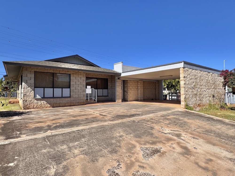 Spacious 4 Bed/2.5 Bath House for Rent in Sunny Kekaha