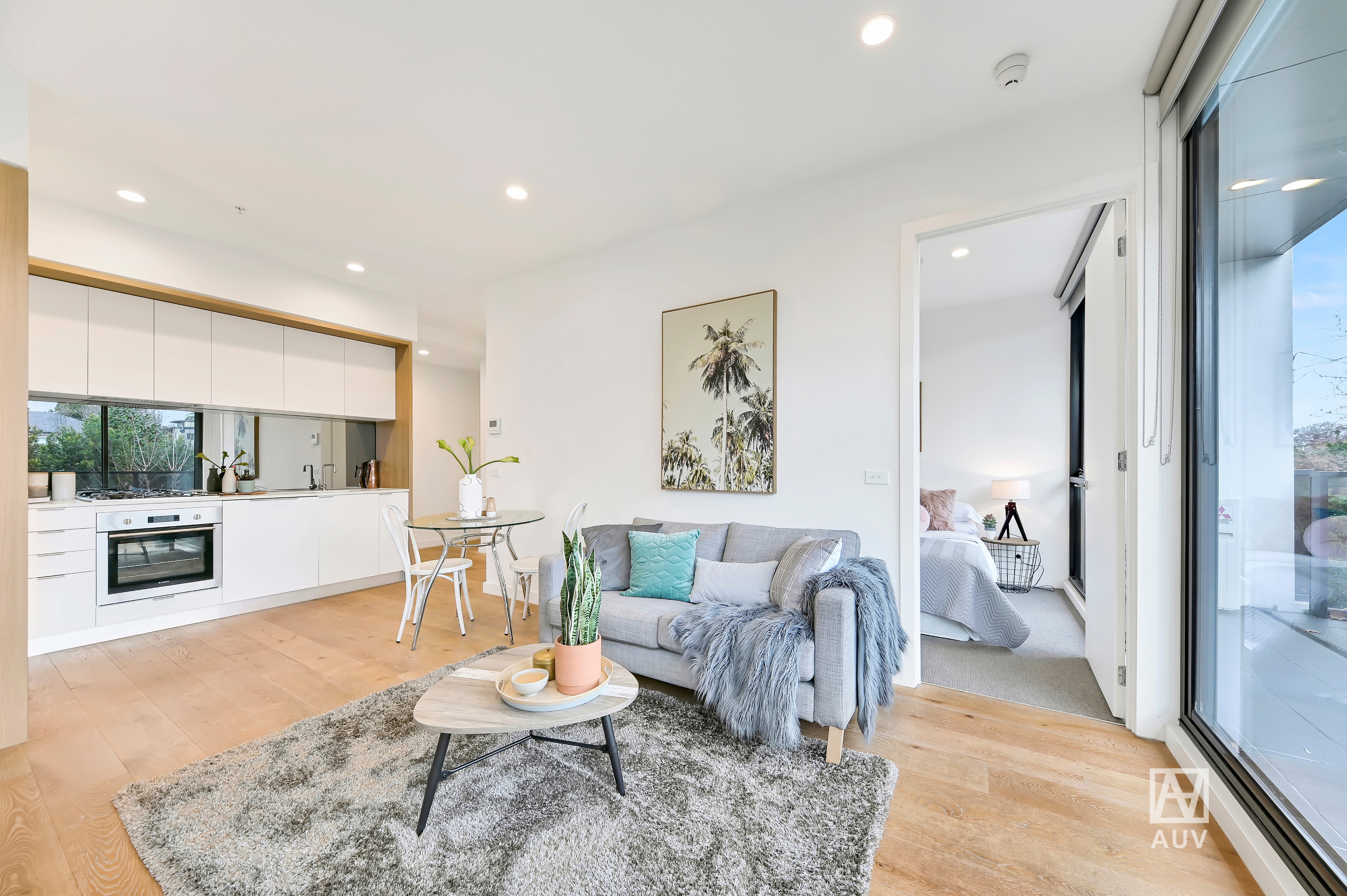 102/50 Seymour Grove, Camberwell - Thumbnail 2