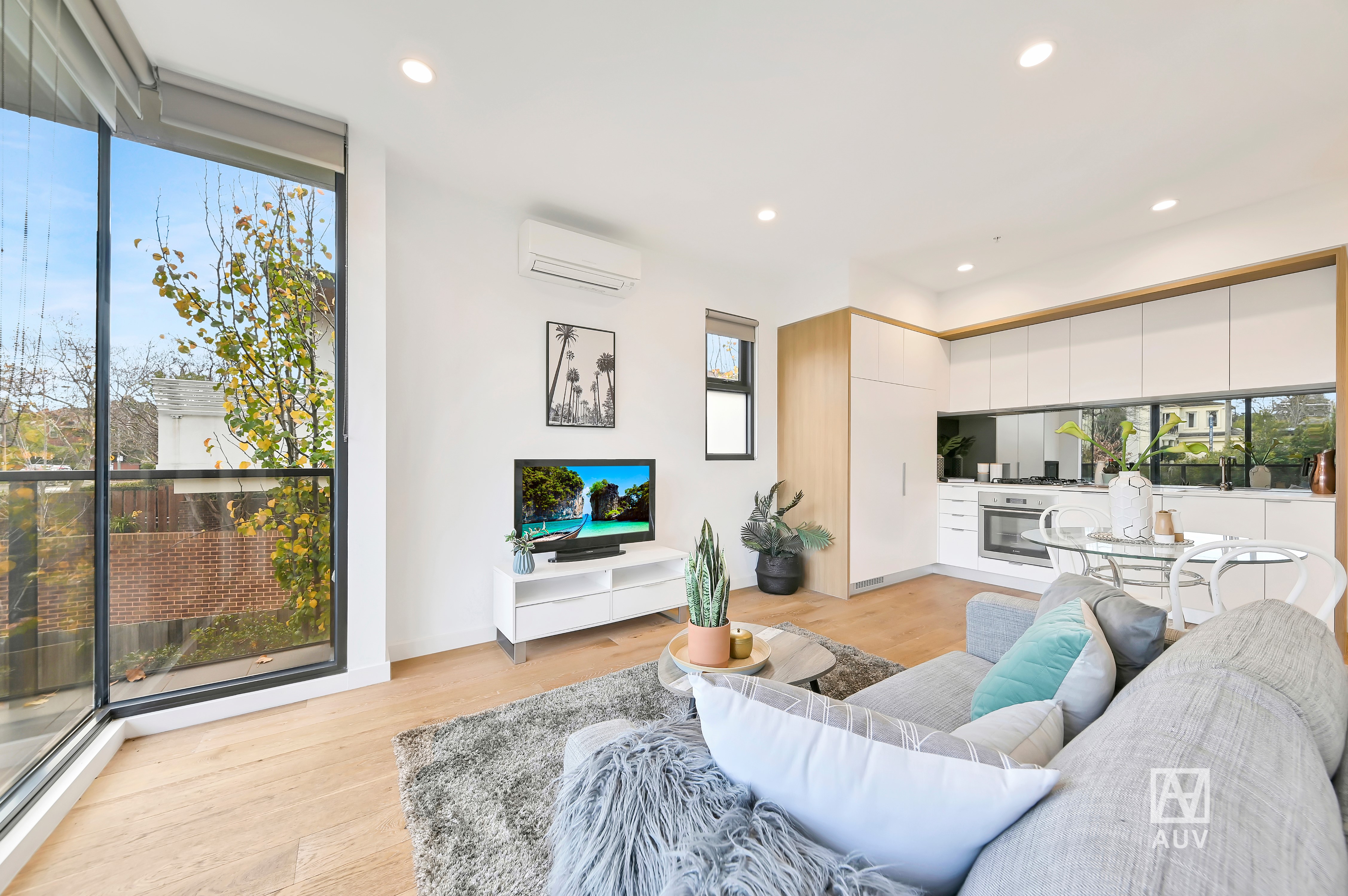 102/50 Seymour Grove, Camberwell - Thumbnail 3