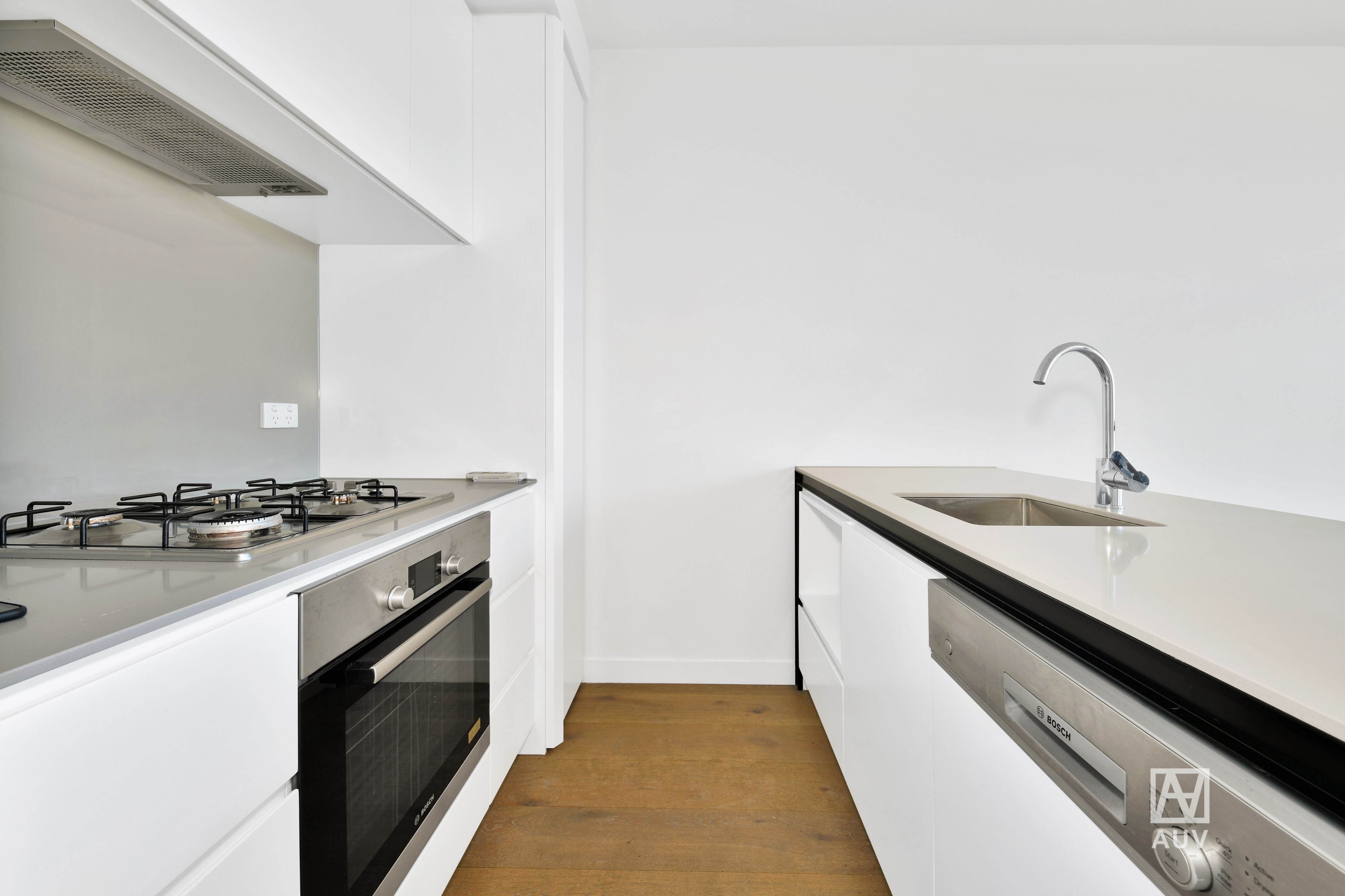 1204/89 Gladstone Street, South Melbourne - Thumbnail 5