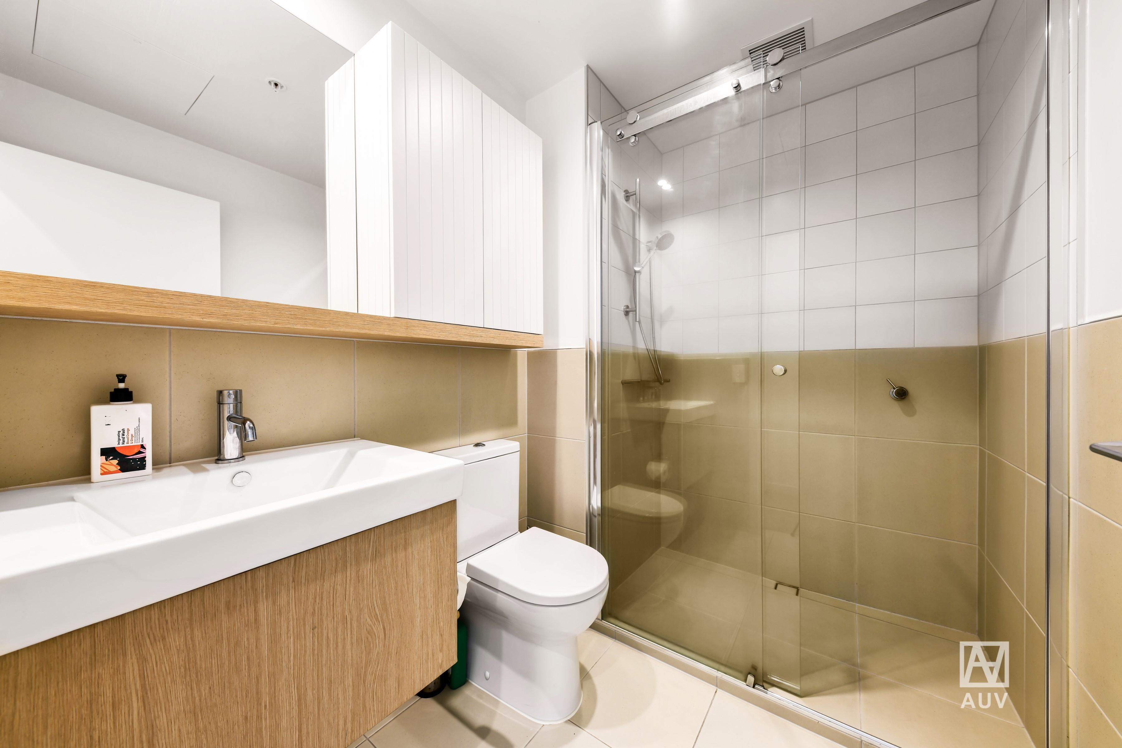 112/56 Kambrook Road, Caulfield North - Thumbnail 2