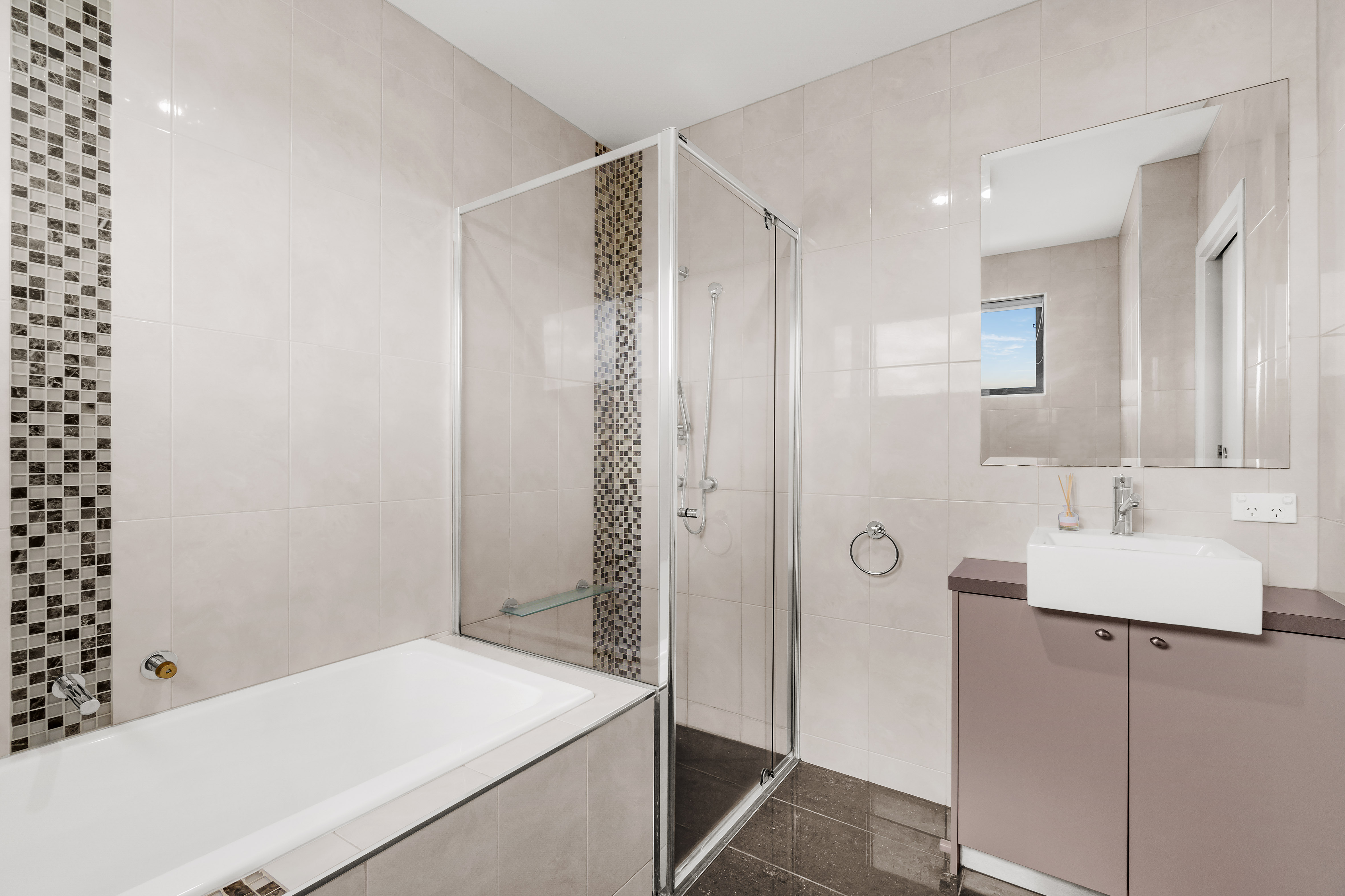 2/50 Valley Street, Oakleigh South - Thumbnail 4