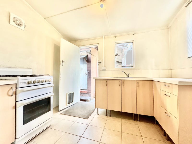 8 Separation Street, Northcote - Thumbnail 4