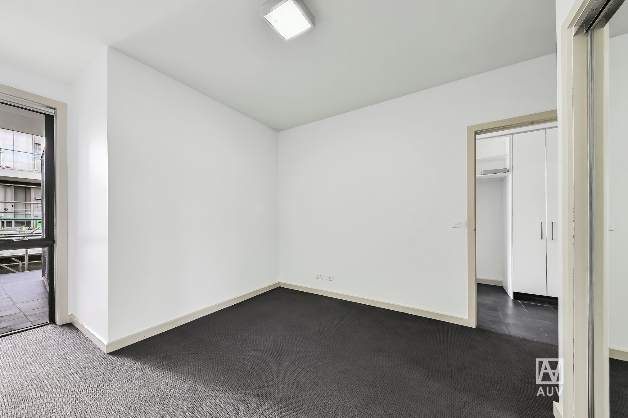 106/4 Yarra Bing Cres, Burwood - Thumbnail 7