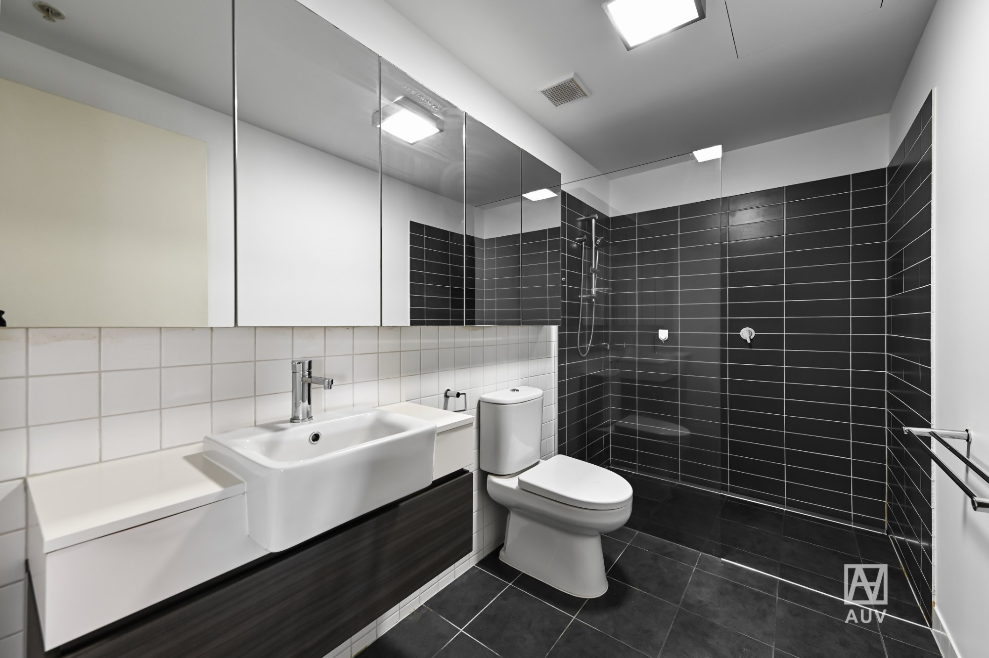 106/4 Yarra Bing Cres, Burwood - Thumbnail 8