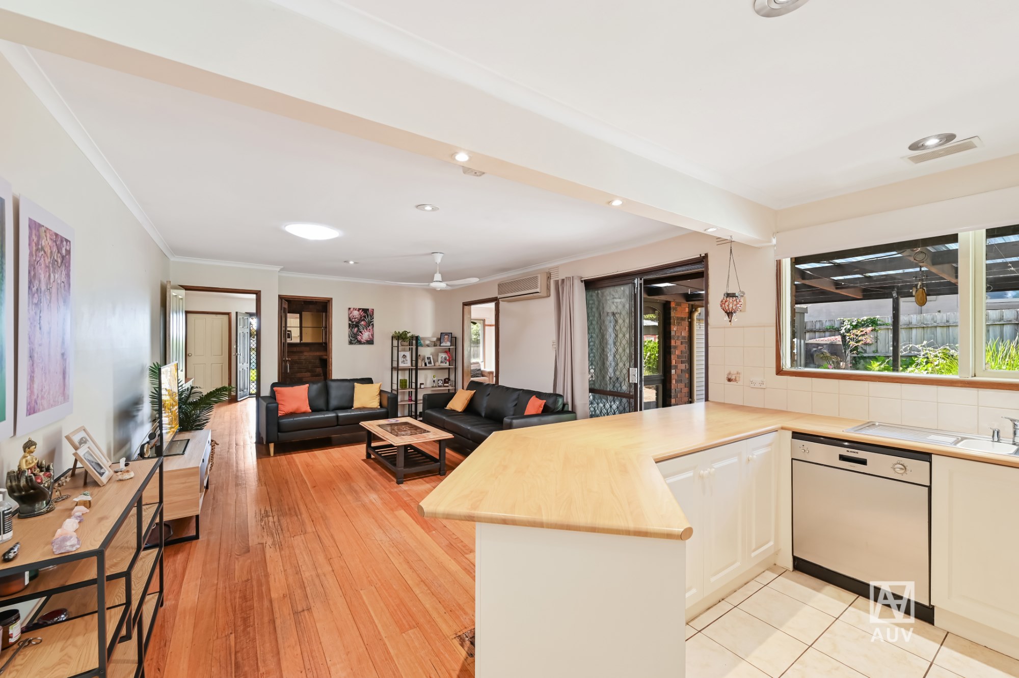2 Nemet Court, Noble Park North - Thumbnail 4