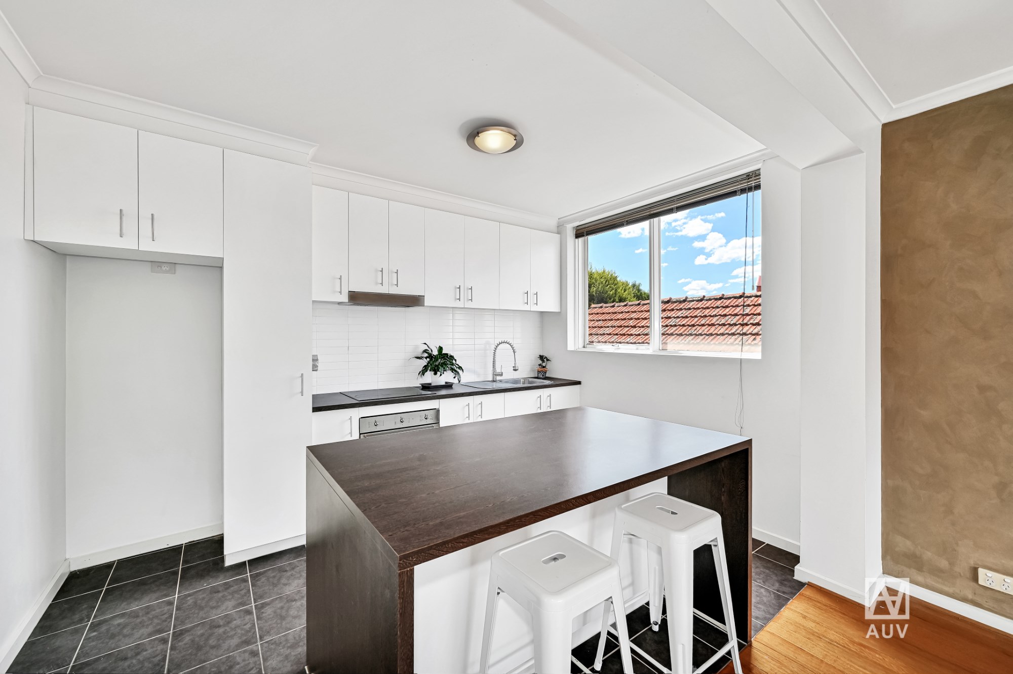 2/75 Hotham Street, Balaclava - Thumbnail 3