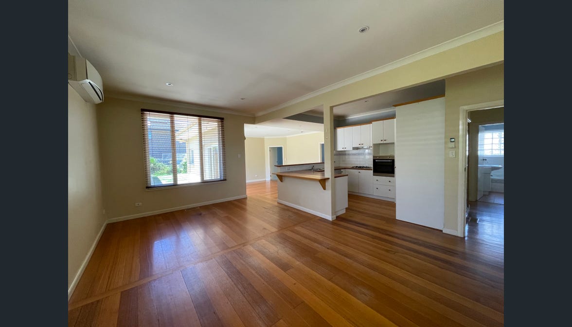 8 Hallow Street, Bentleigh East - Image 1