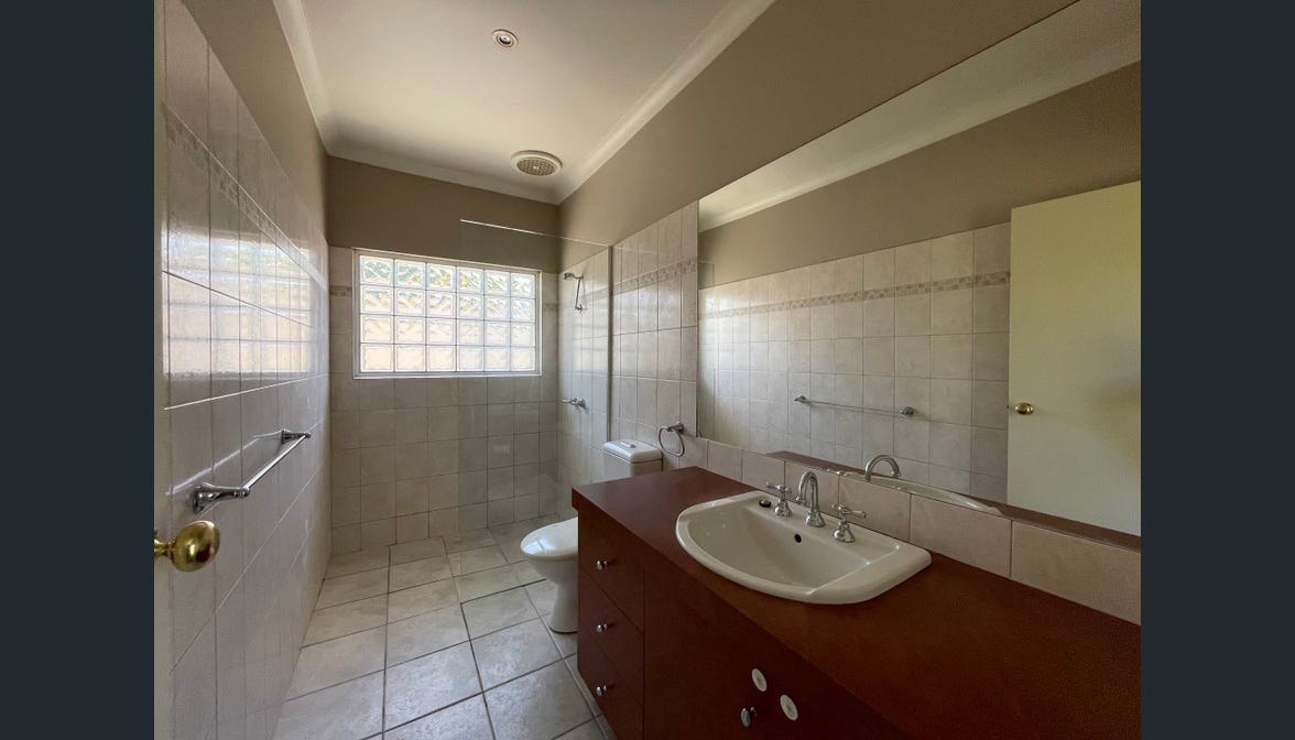 8 Hallow Street, Bentleigh East - Thumbnail 5