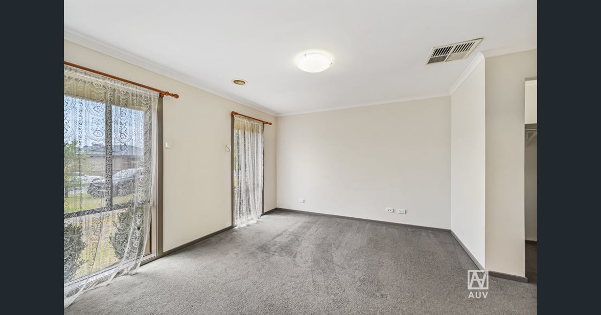 45 Bluehills Boulevard, Pakenham - Thumbnail 6