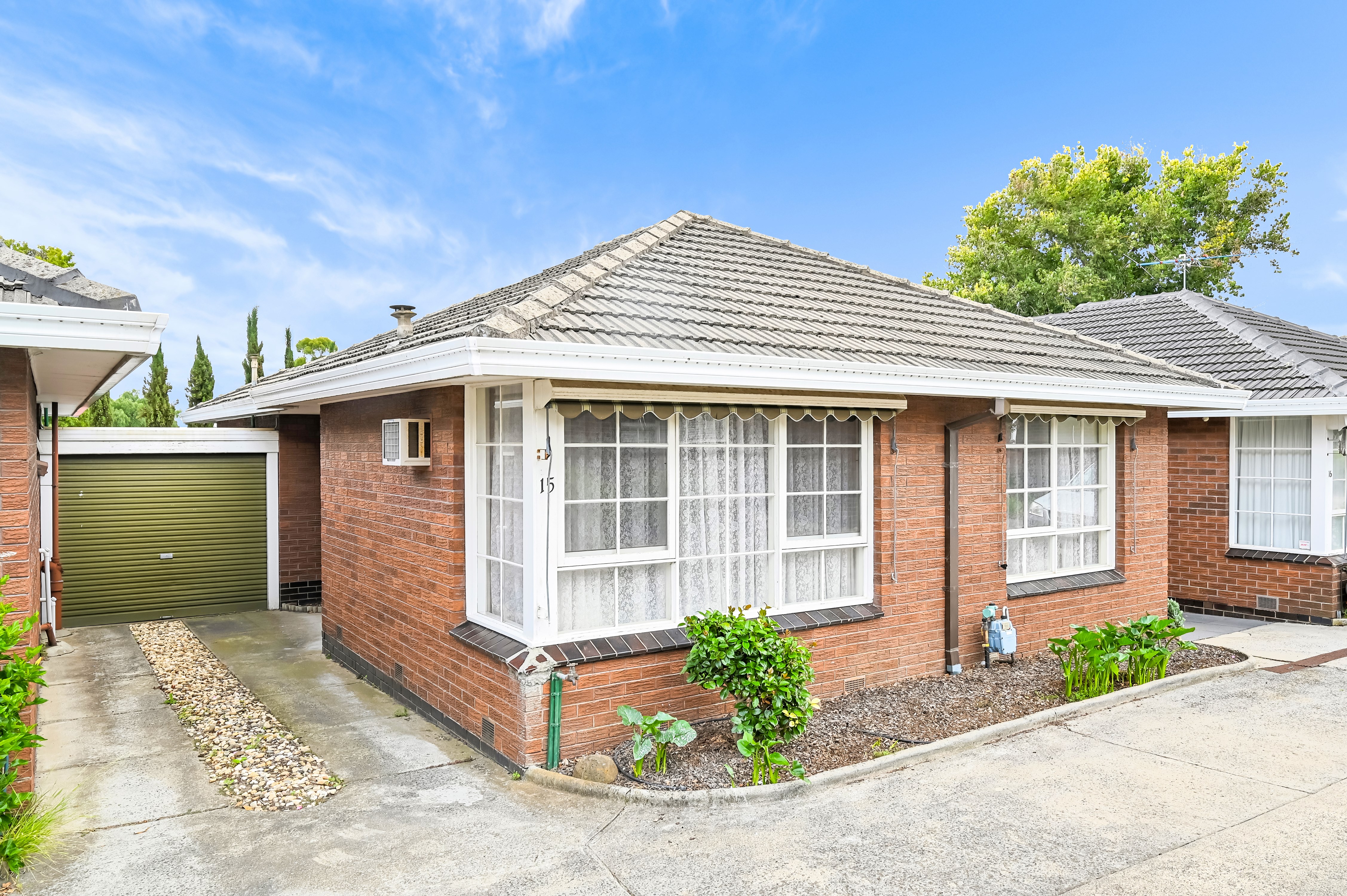 138 Kangaroo Road, Hughesdale - Thumbnail 8