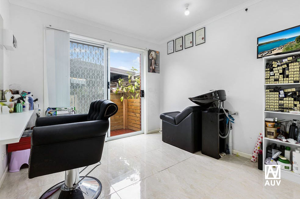 19 Walnut Crescent, Noble Park - Thumbnail 4