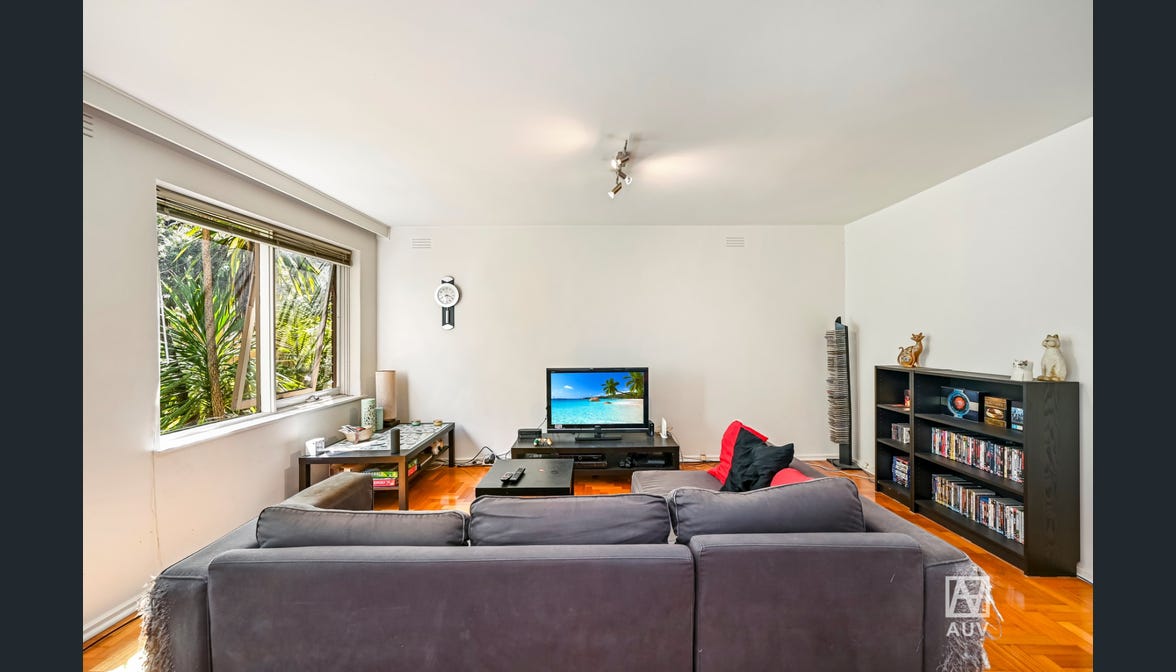 3/10 Dickens Street, Elwood - Thumbnail 2