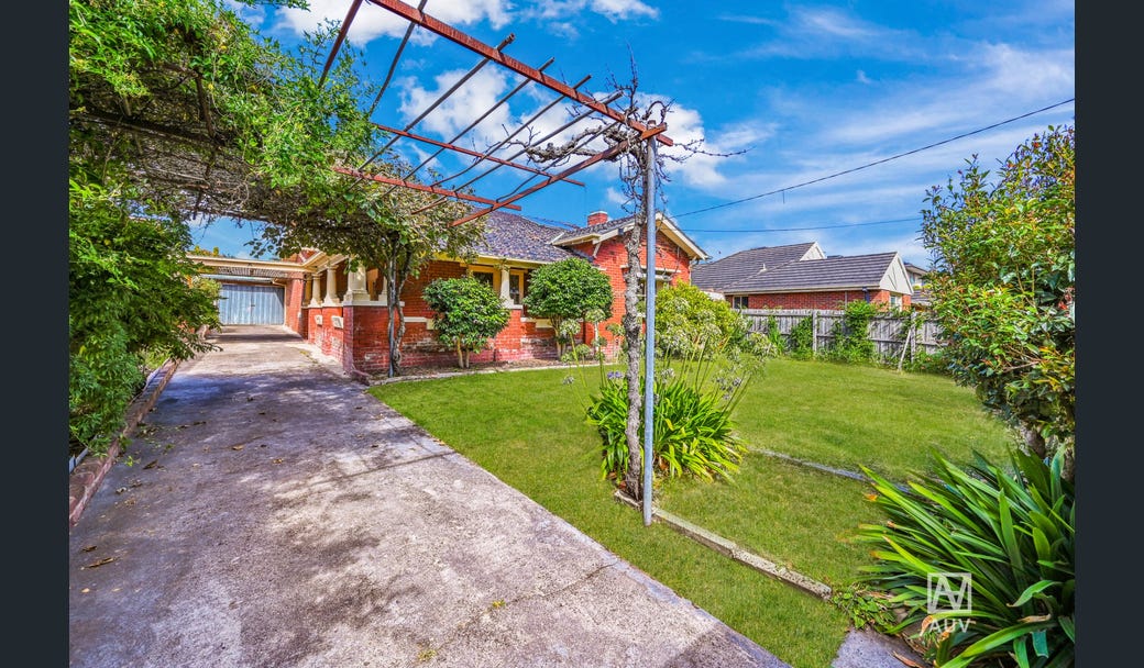 82 Oakleigh Road, Carnegie - Thumbnail 3