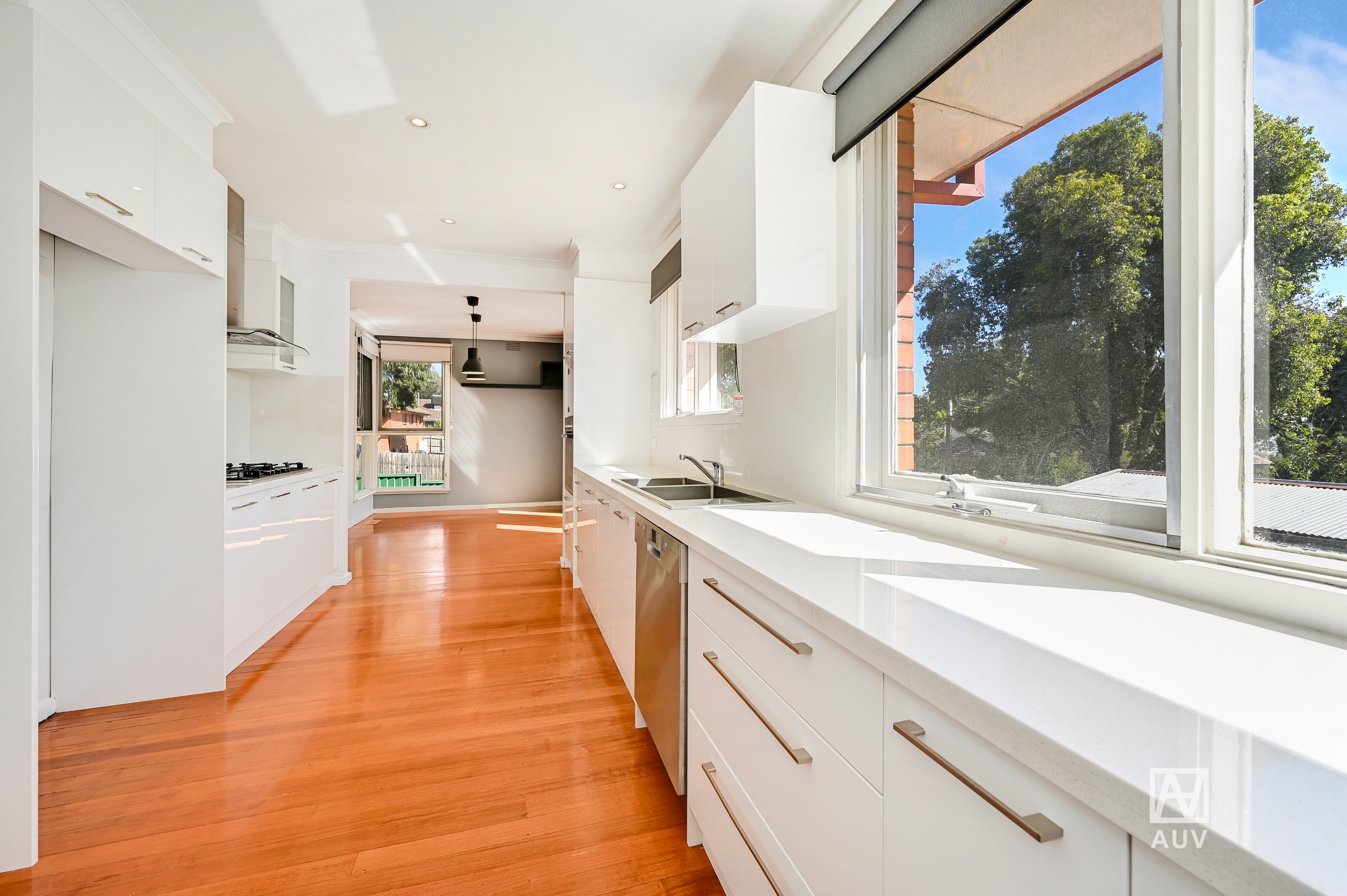 71 Canterbury Road, Blackburn - Thumbnail 3