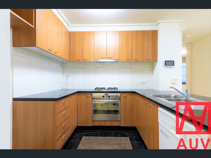 2411/163 City Road, Southbank - Thumbnail 6