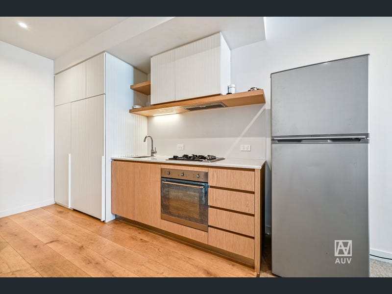 205/11 Bond Street, Caulfield North - Image 1