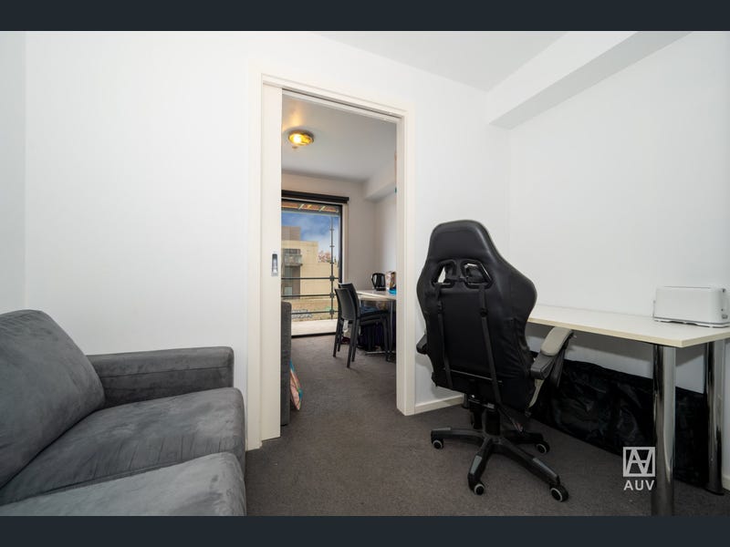 336/484 Elgar Road, Box Hill - Thumbnail 2