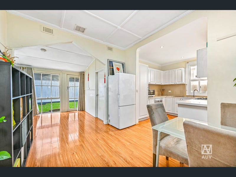 32 Arcadia Ave, Malvern East - Thumbnail 2