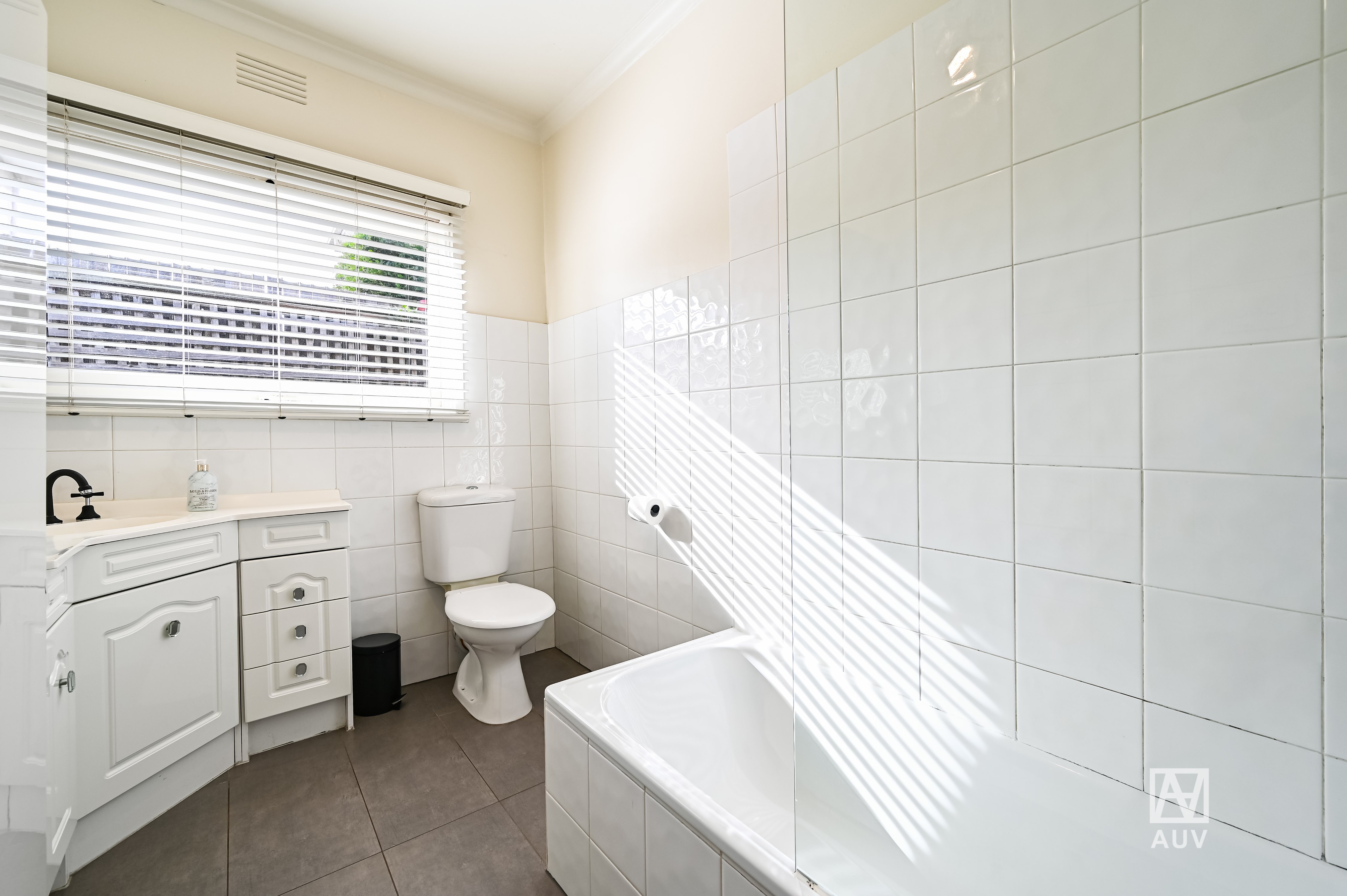 9 Hodgson Grove, Bentleigh East, - Thumbnail 8
