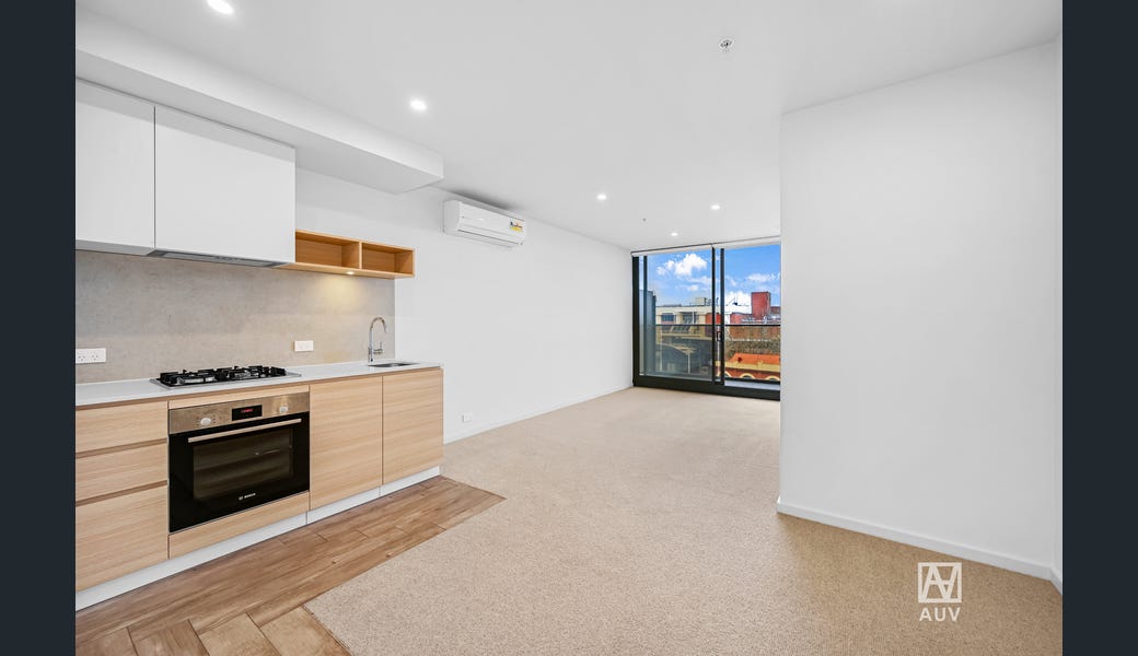 407/10 Station Street, Caulfield North - Thumbnail 4