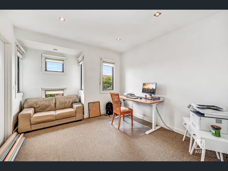 2/51 Coorigil Road, Carnegie - Thumbnail 6