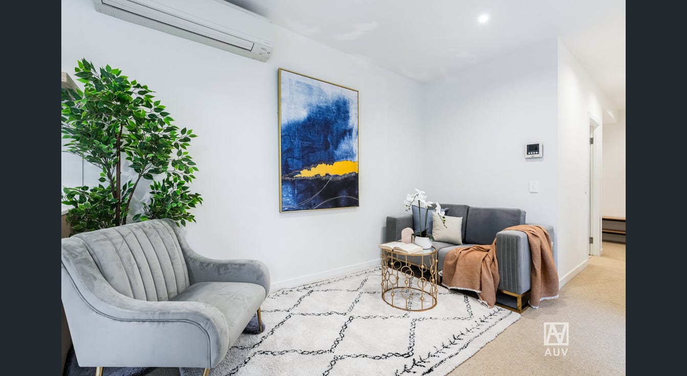 114/58 Kambrook Road, Caulfield North - Image 1