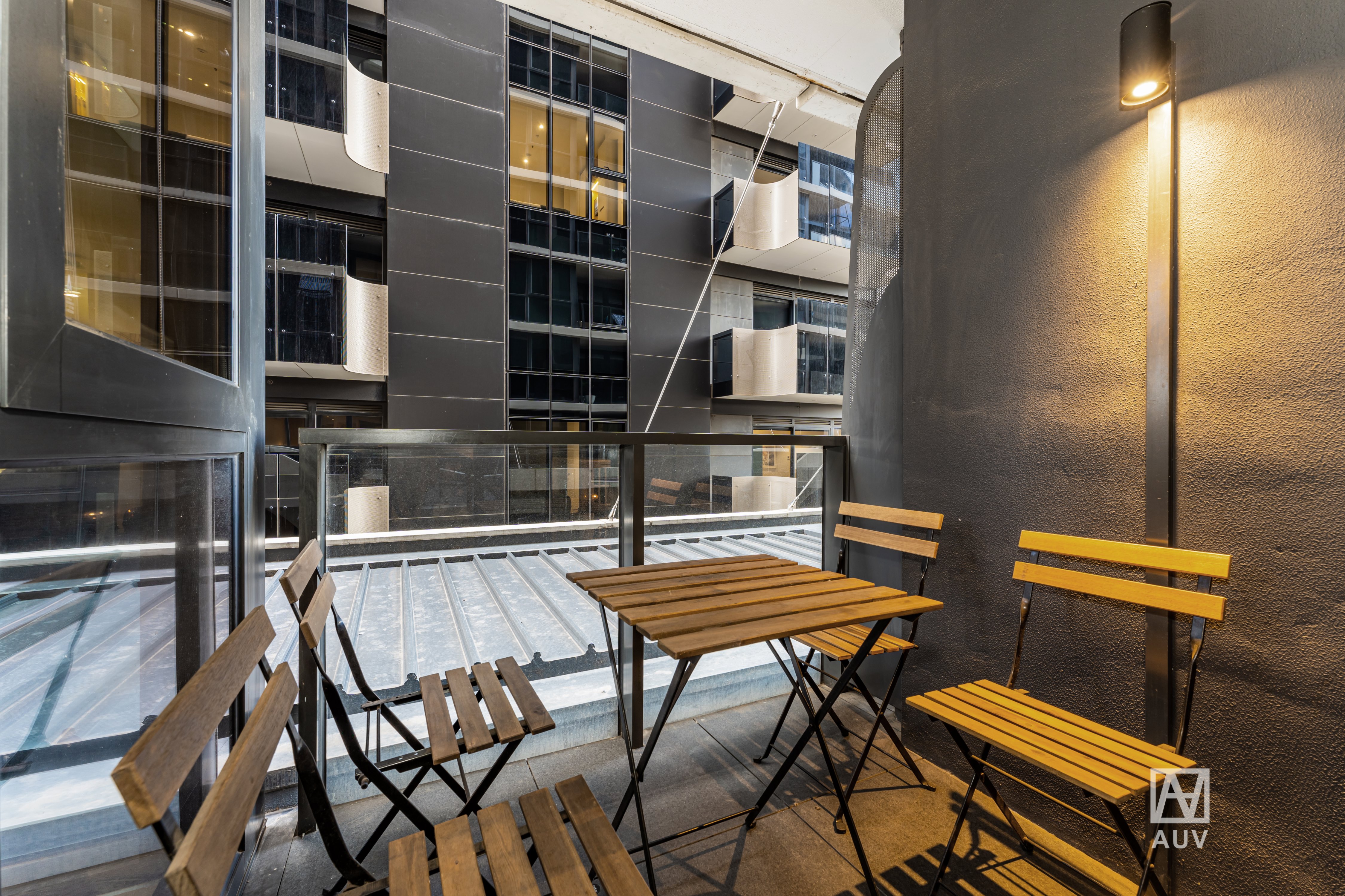 213/12 Queens Road, Melbourne - Thumbnail 8