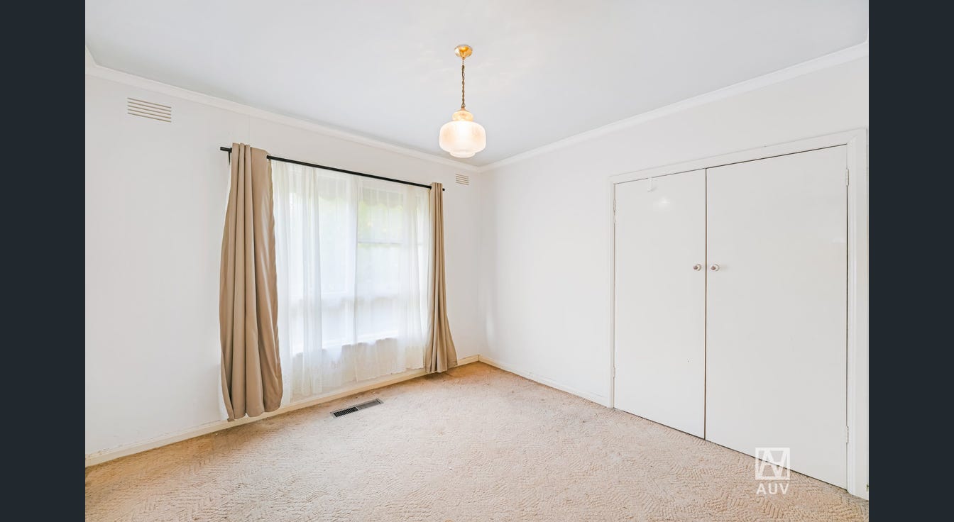 43 Stocks Road, Mount Waverley - Thumbnail 6