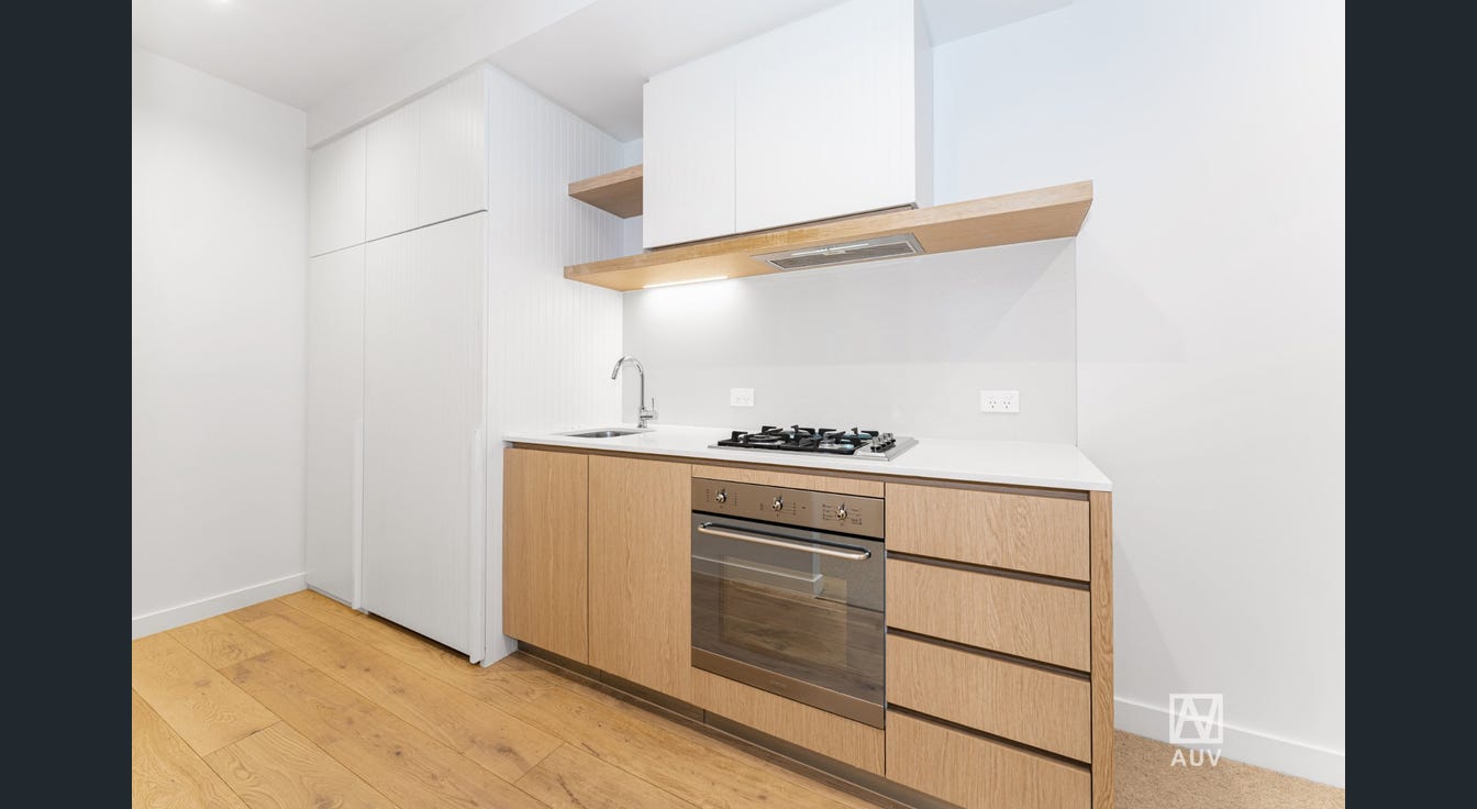 405/11 Bond Street, Caulfield North - Thumbnail 2