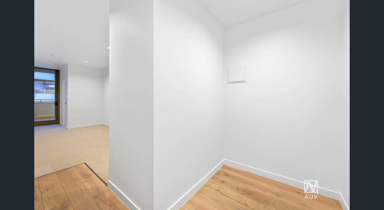 405/11 Bond Street, Caulfield North - Thumbnail 4