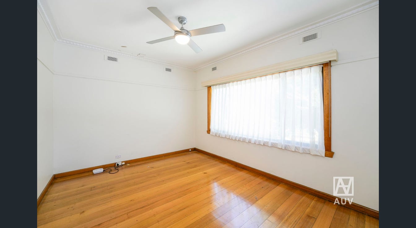 1427 Centre Road, Clayton - Thumbnail 6