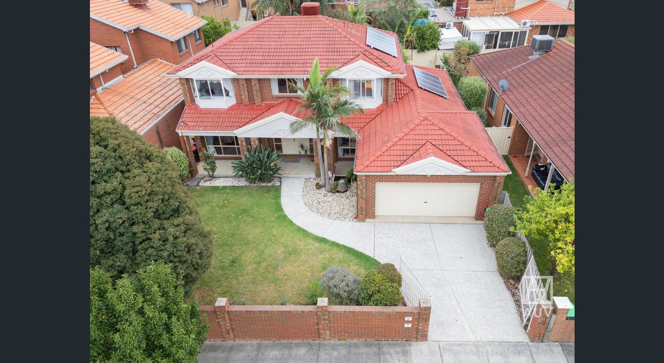 39 Dealing Drive, Oakleigh South - Image 1